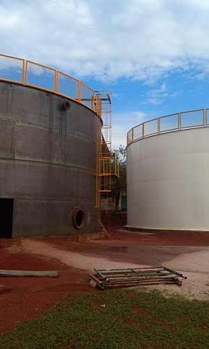 tanque reservatório de água tanque reservatório de água