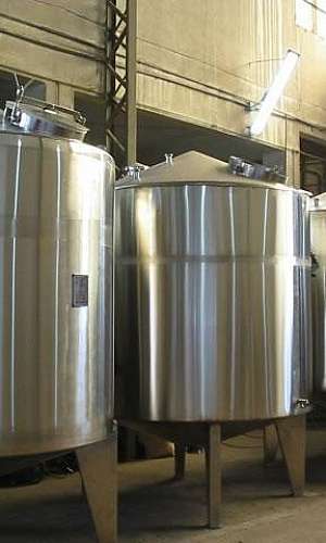 Tanque Reservatório de Água Tanque Reservatório de Água